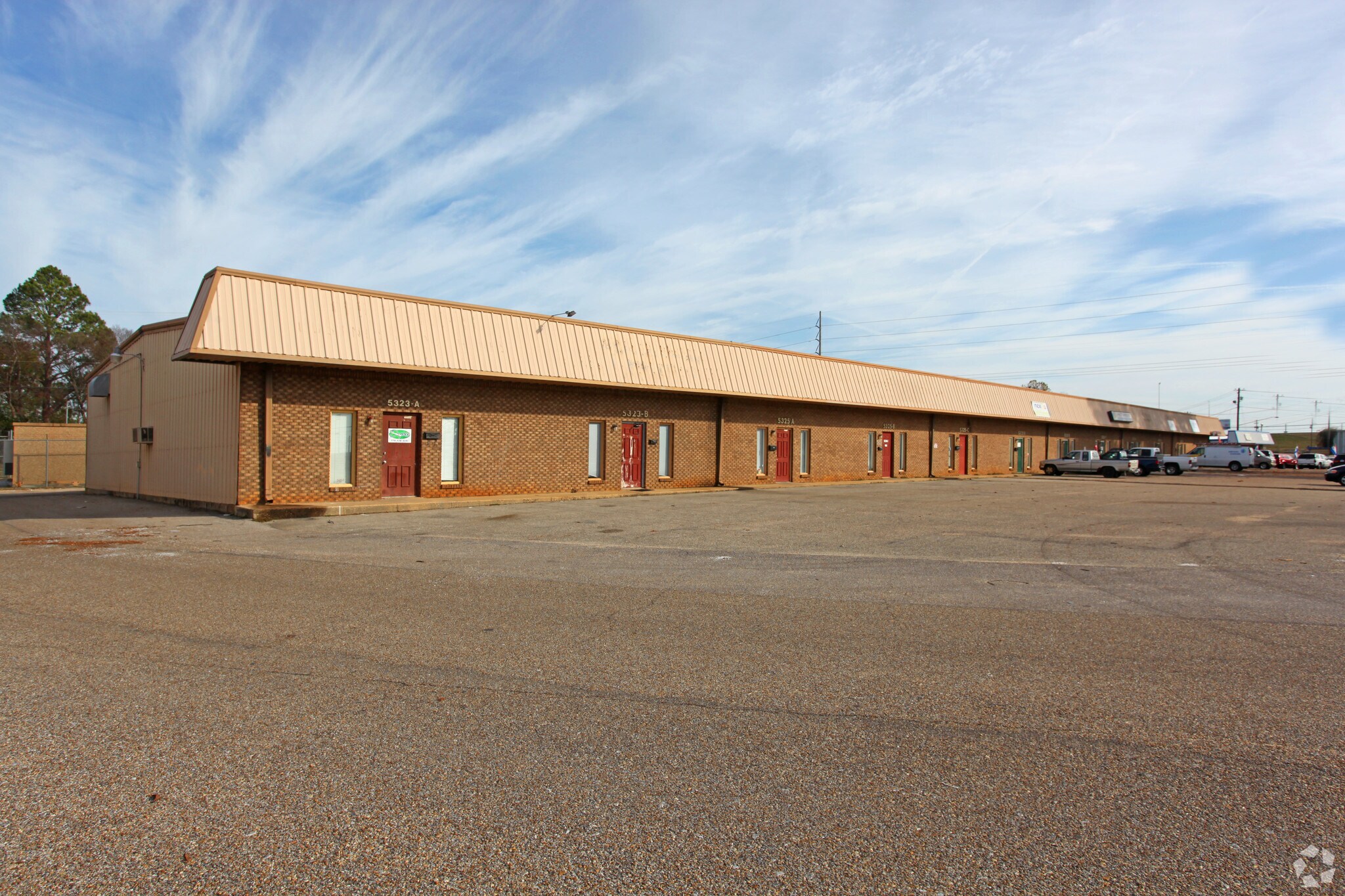 5323-5325 Wares Ferry Rd, Montgomery, AL for Rent