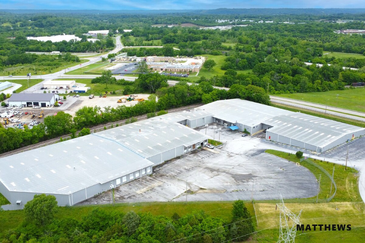 801 N James Campbell Blvd, Columbia, TN for Sale