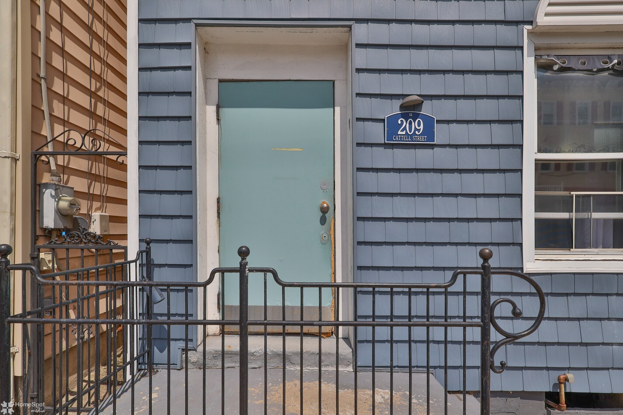 209 Cattell St, Easton, PA for Sale