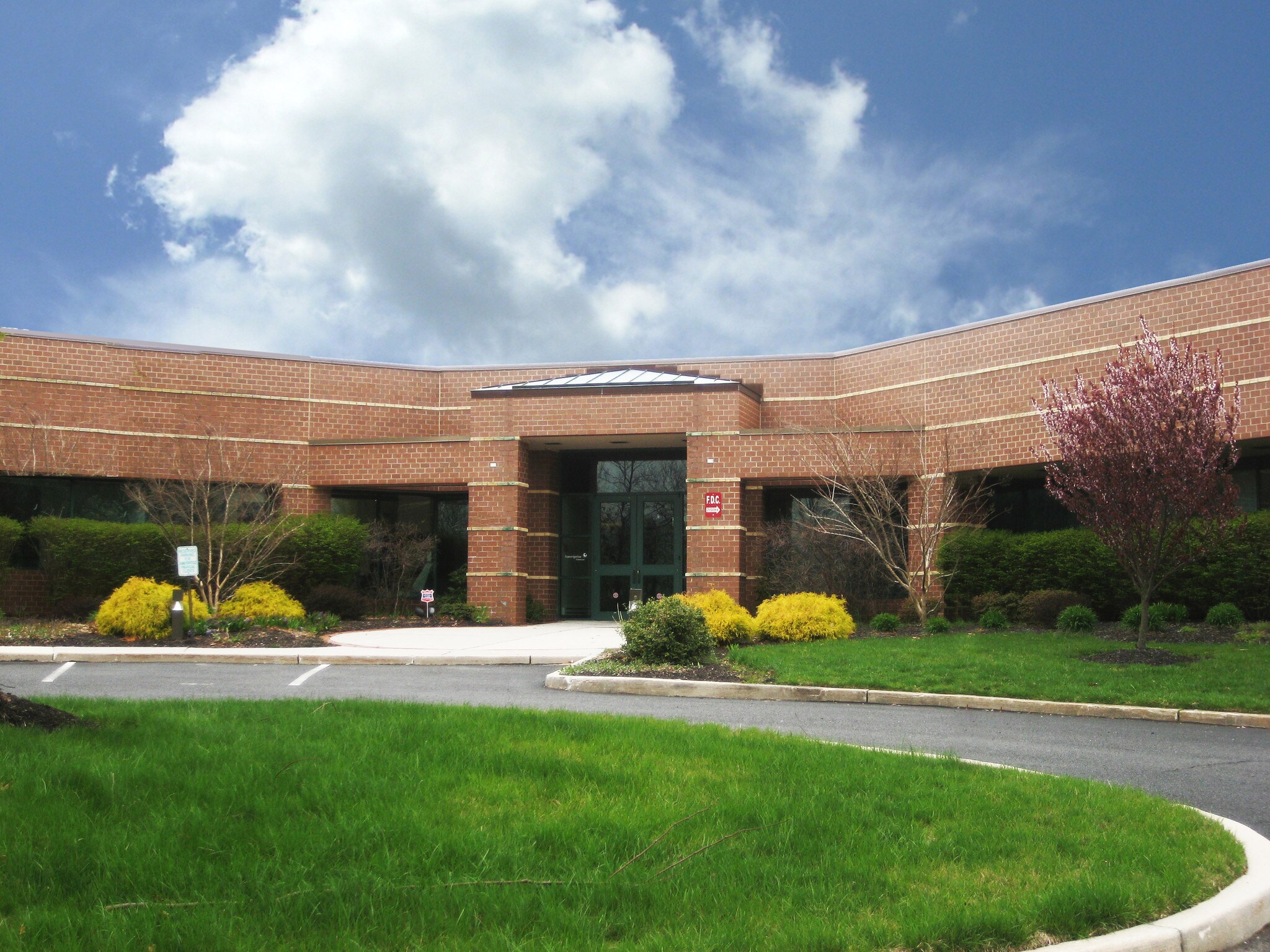 1105 Laurel Oak Rd Voorhees, NJ 08043 Office Property for Lease on