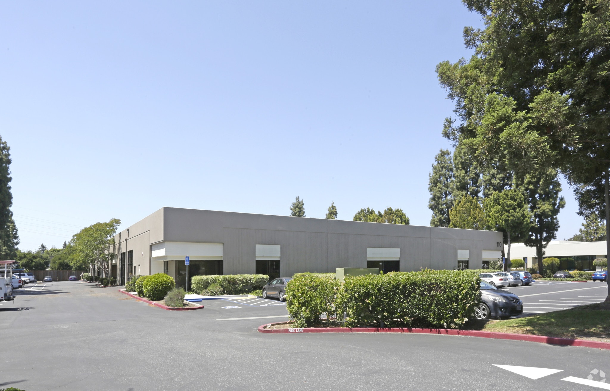 110 Pioneer Way, Mountain View, CA for Rent