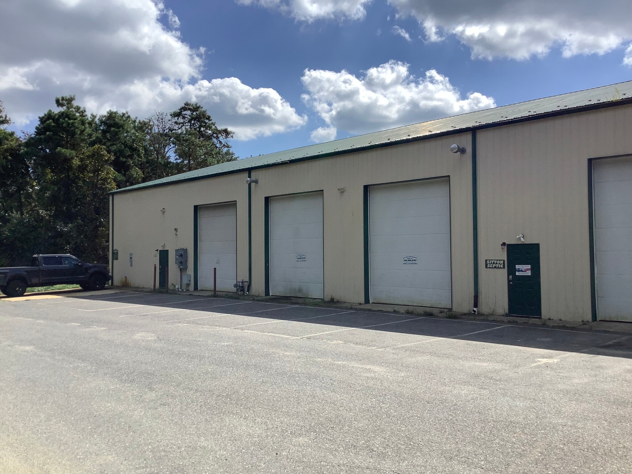 634 Herman Rd Jackson, NJ 08527 Industrial Property for Lease on