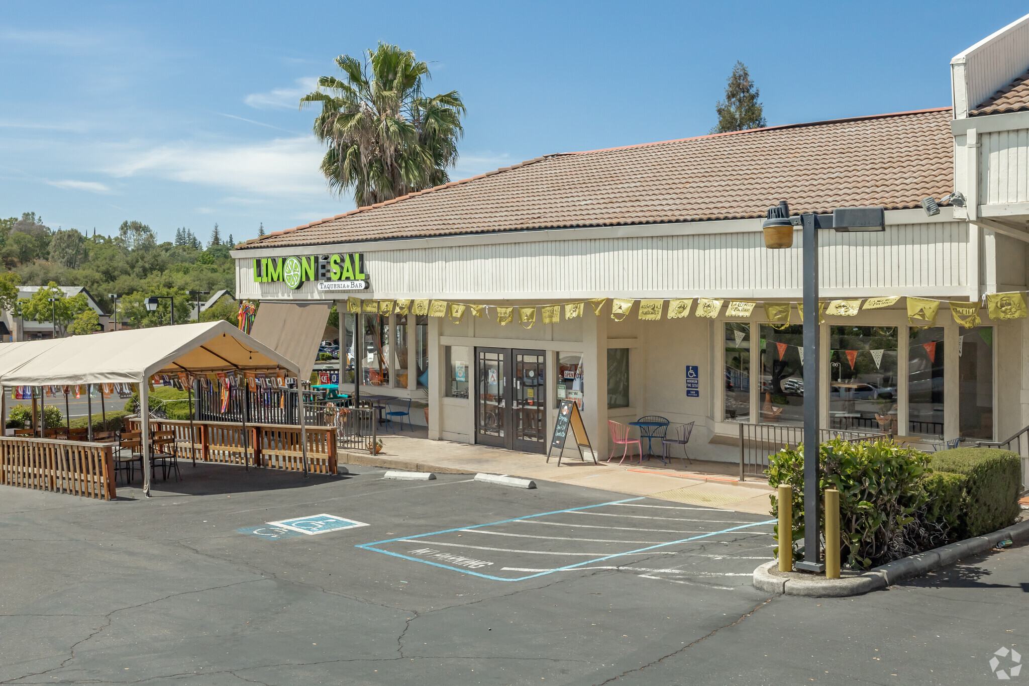 6693 Folsom Auburn Rd, Folsom, CA for Rent