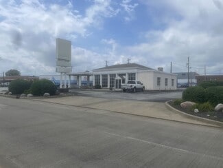 Evansville, IN Retail - 2230 N Fares Ave