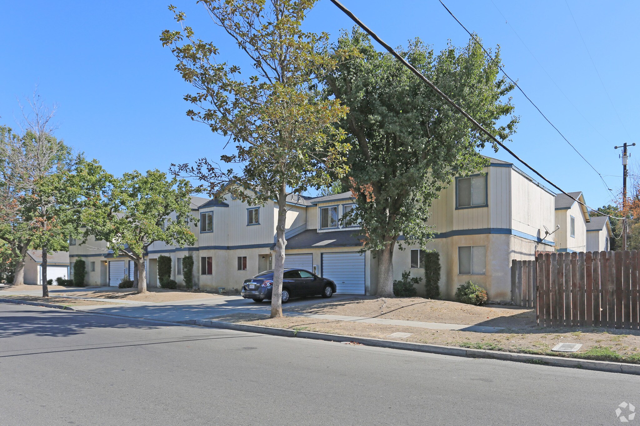 4140 N Clark St, Fresno, CA for Sale