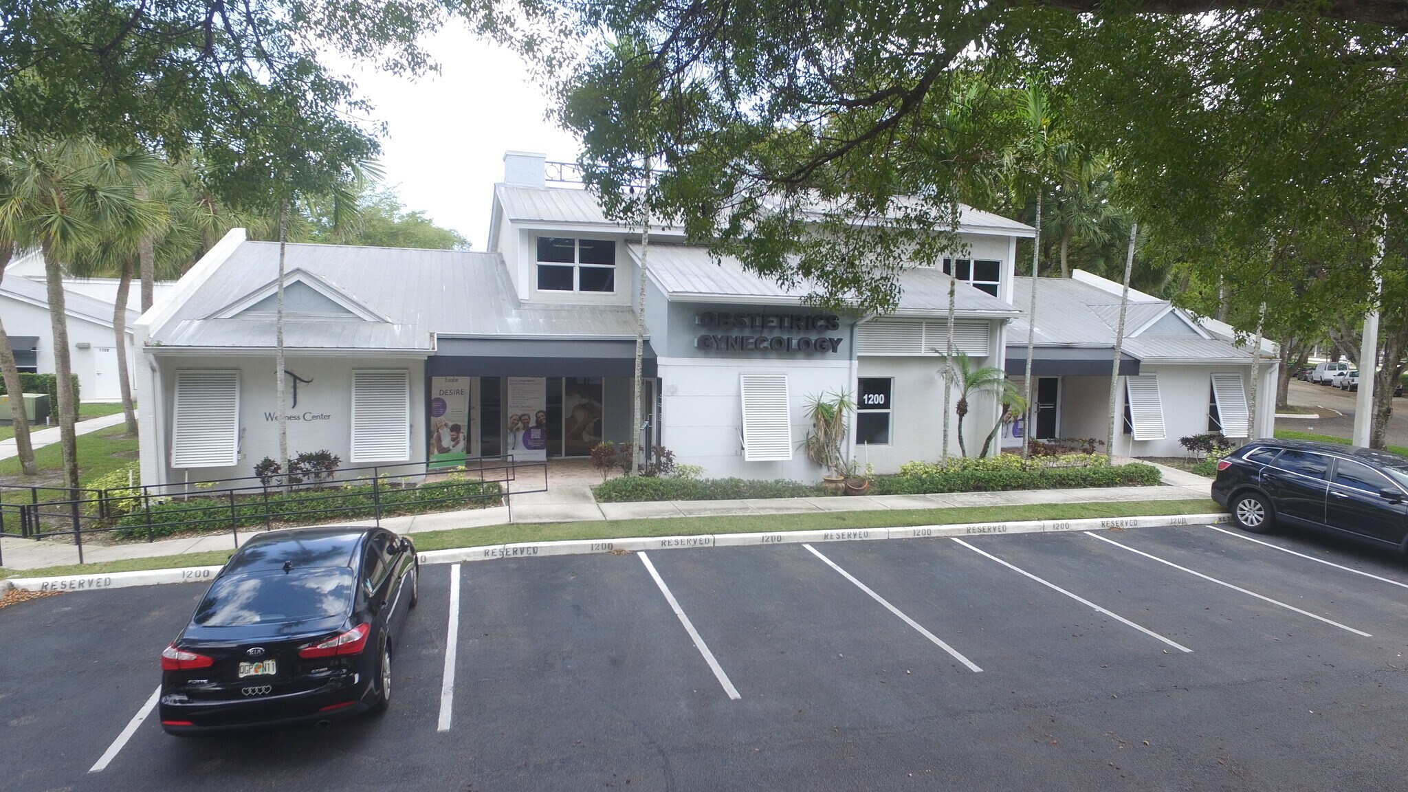 1200 N University Dr, Plantation, FL for Sale