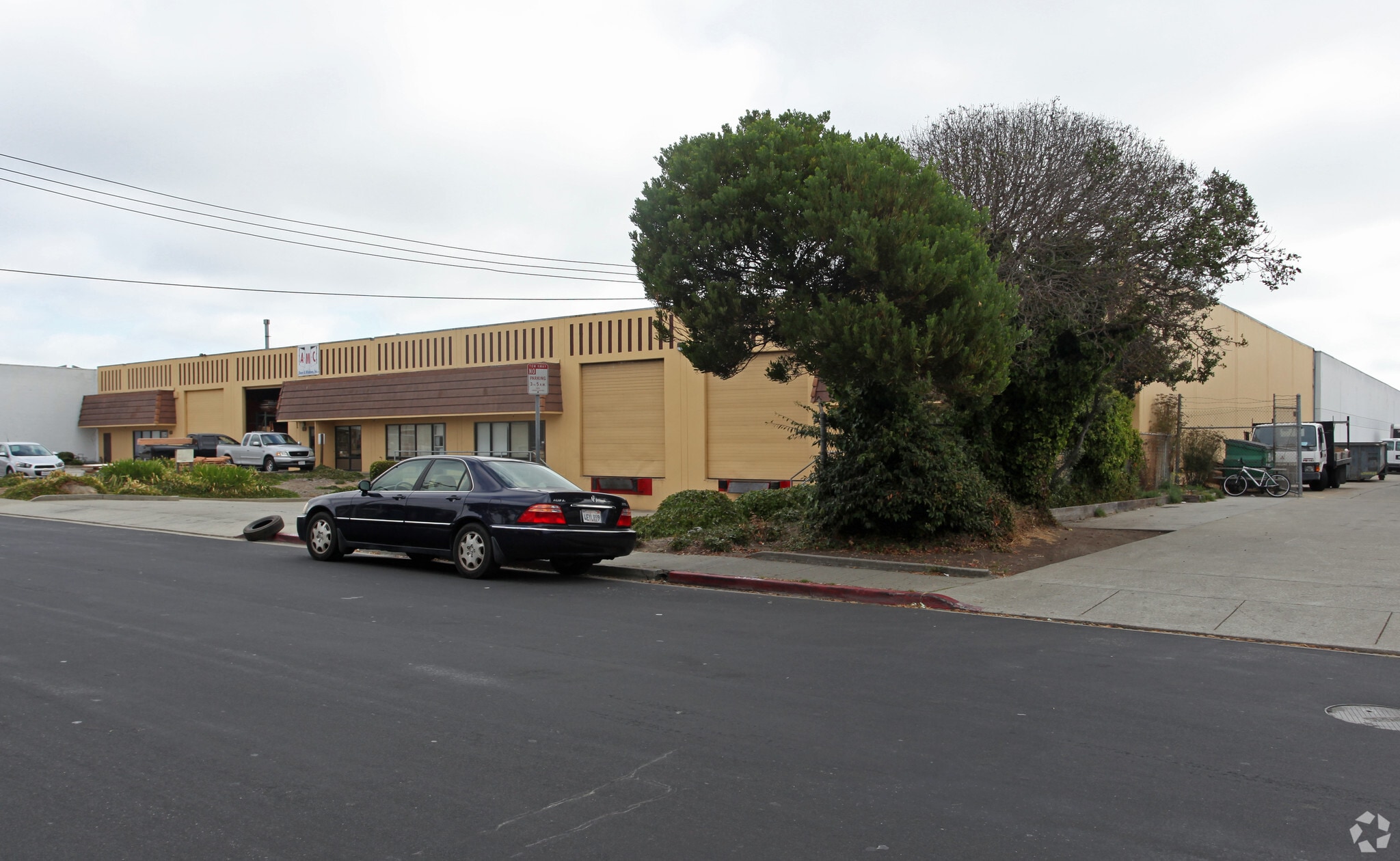 239-251 S Maple Ave, South San Francisco, CA for Rent
