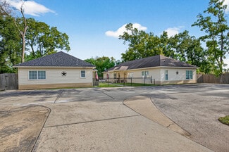 Willis, TX Apartments - 104 Longstreet Rd