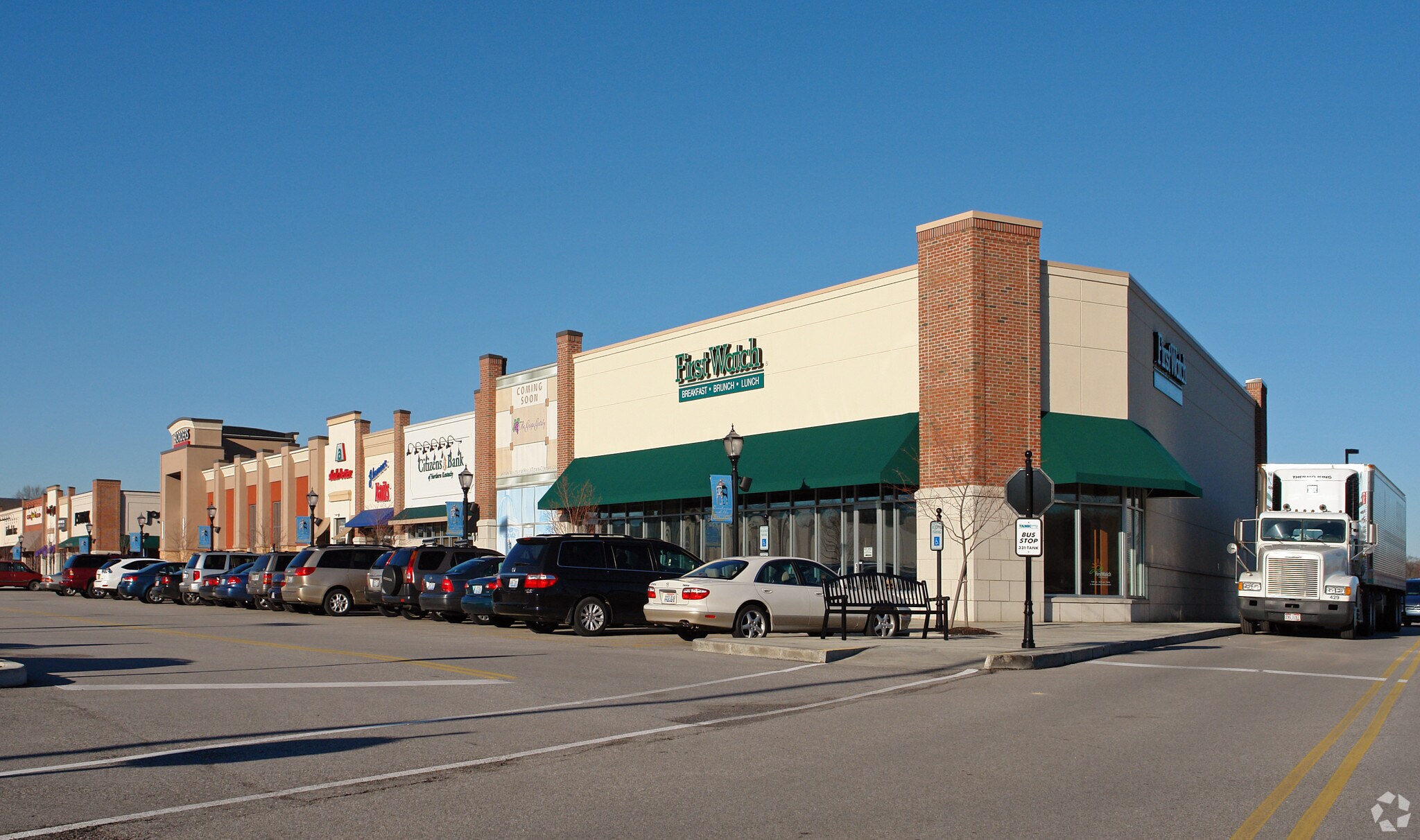 2762-2780 Town Center Blvd, Crestview Hills, KY for Sale