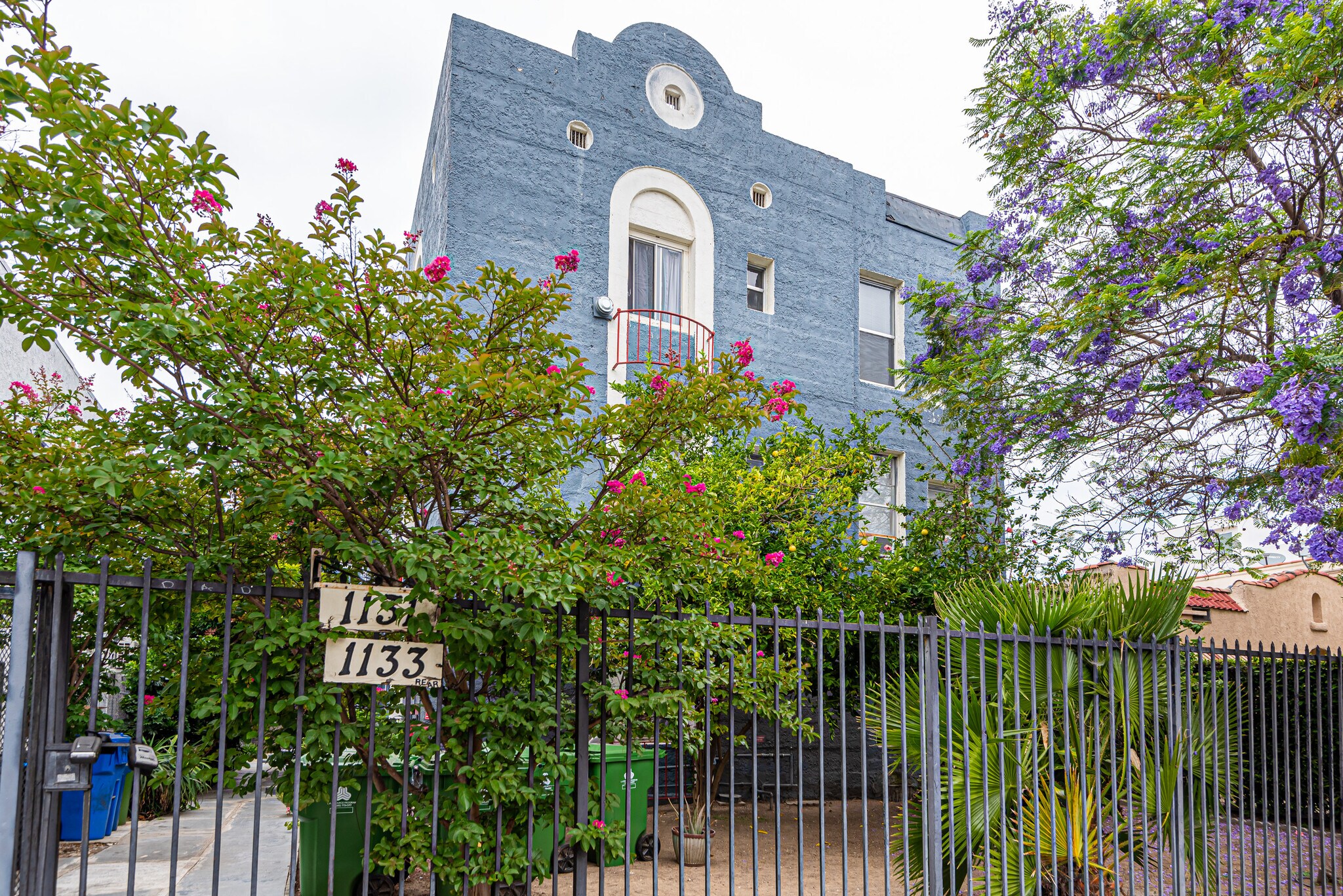 1131 Lodi Pl, Los Angeles, CA for Sale