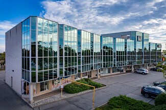 Oakville, ON Office - 466 Speers Rd