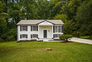 Marietta, GA Apartments - 2153 Greenhill Dr SW