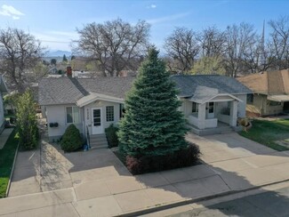 3225 & 3229 S Lincoln Street