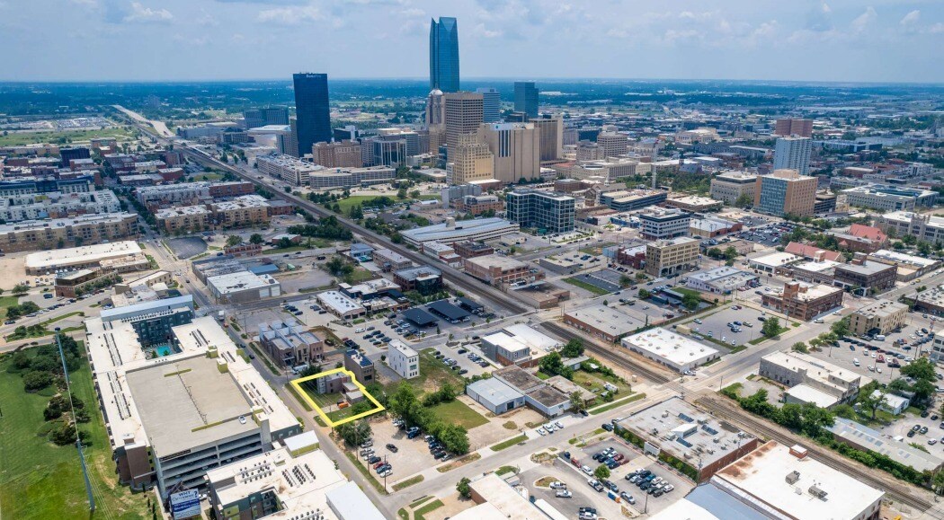 33 NE 7th St, Oklahoma City, OK for Sale