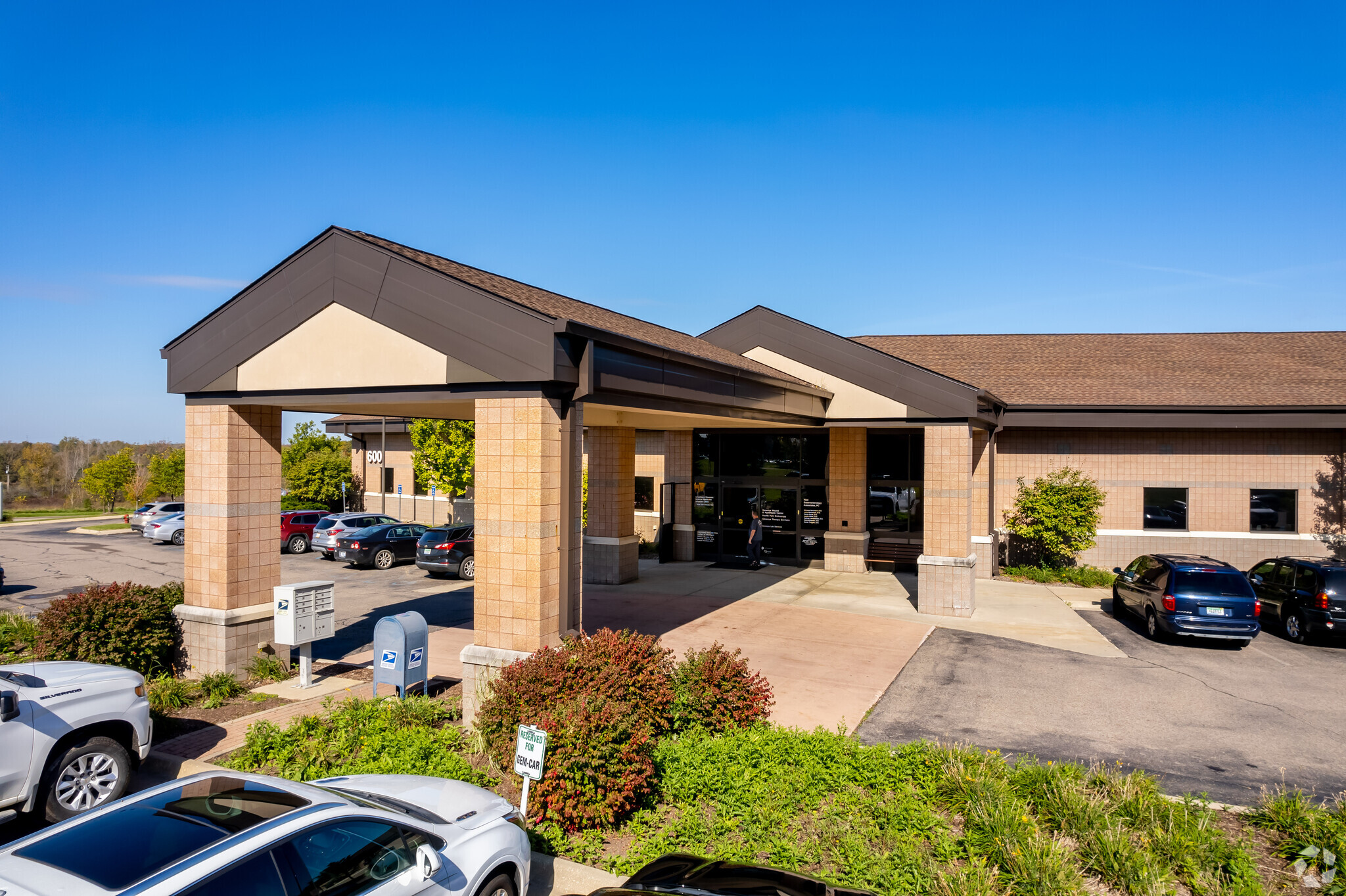 600 Health Park Blvd, Grand Blanc, MI for Rent
