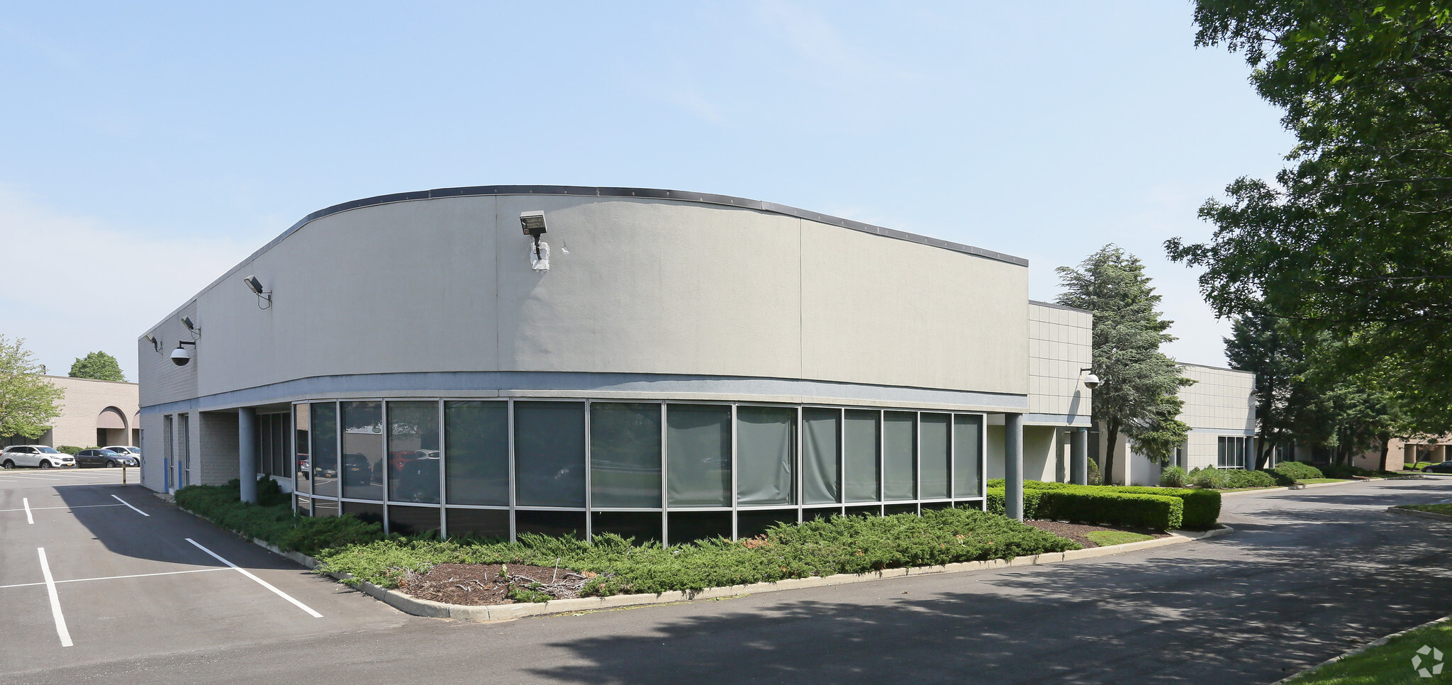 200-230 Sea Ln, Farmingdale, NY for Rent