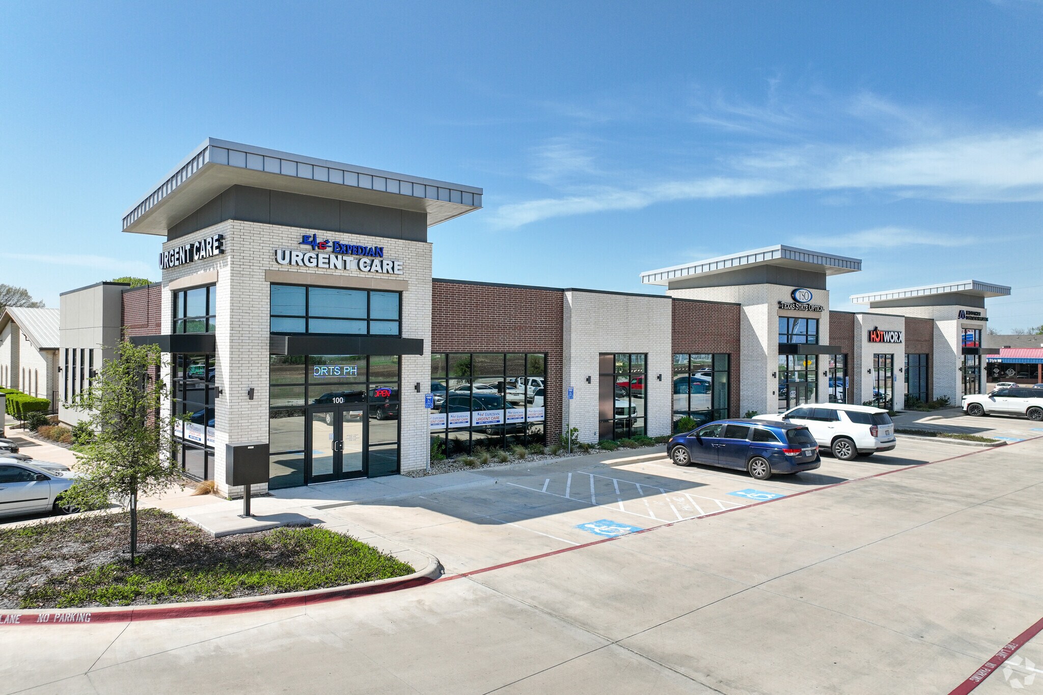 1669 S 9th St, Midlothian, TX for Rent