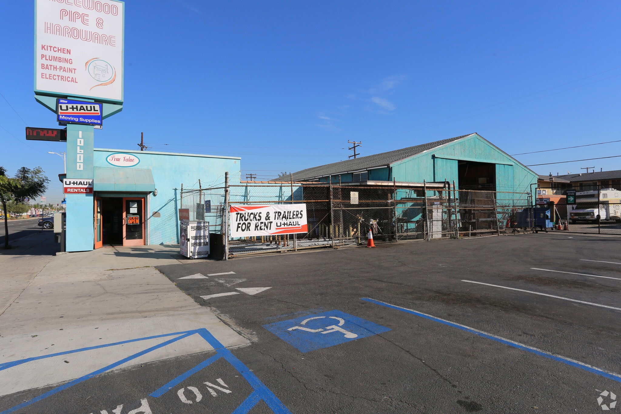 10600-10624 Hawthorne Blvd, Inglewood, CA for Sale
