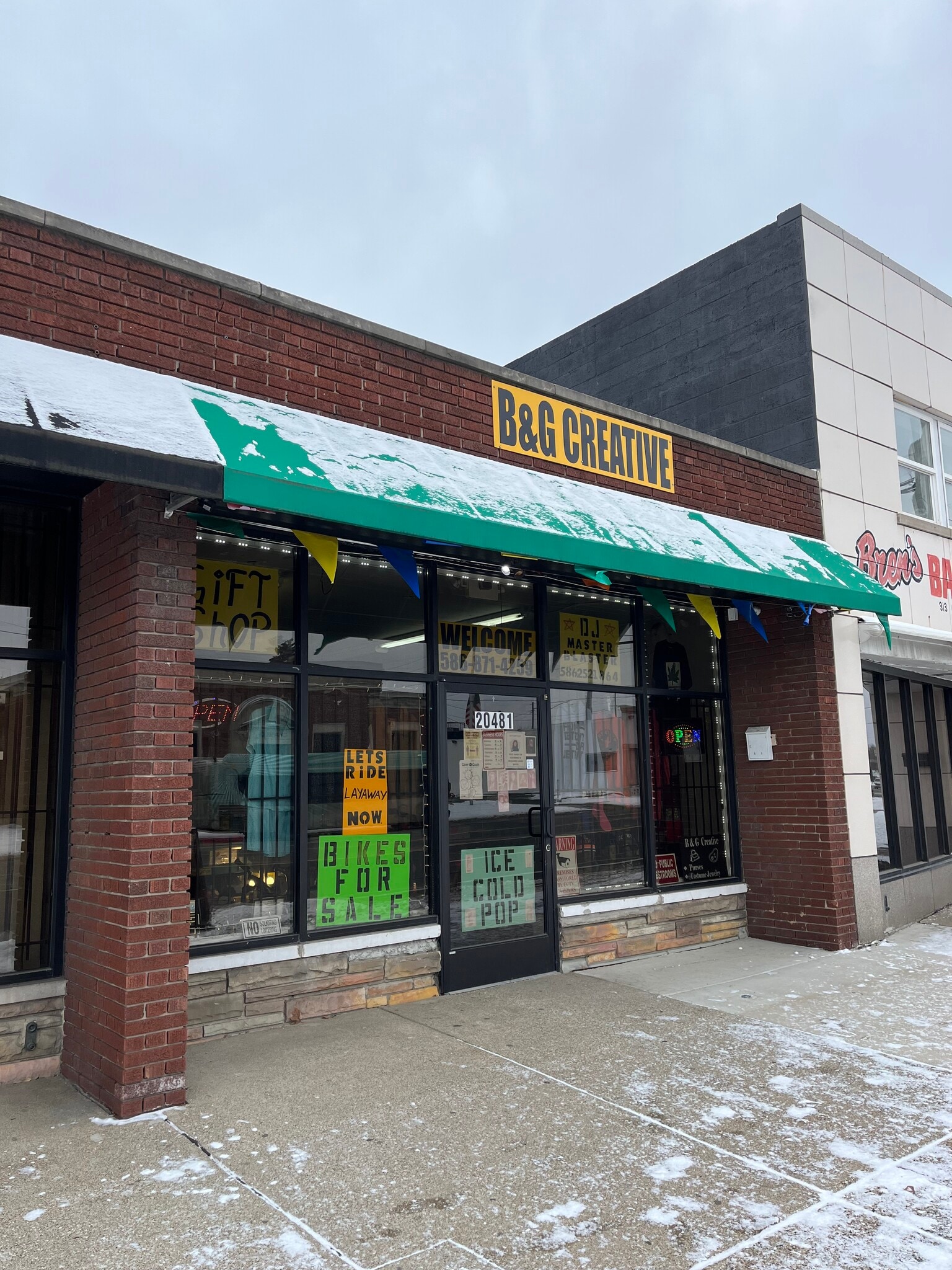 20477 Van Dyke St, Detroit, MI for Sale