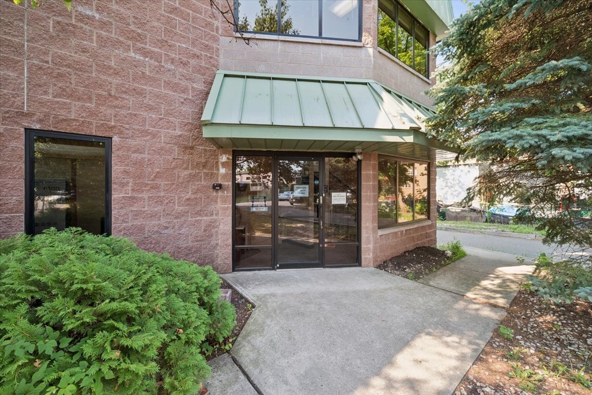 144 12th St, Piscataway, NJ for Rent