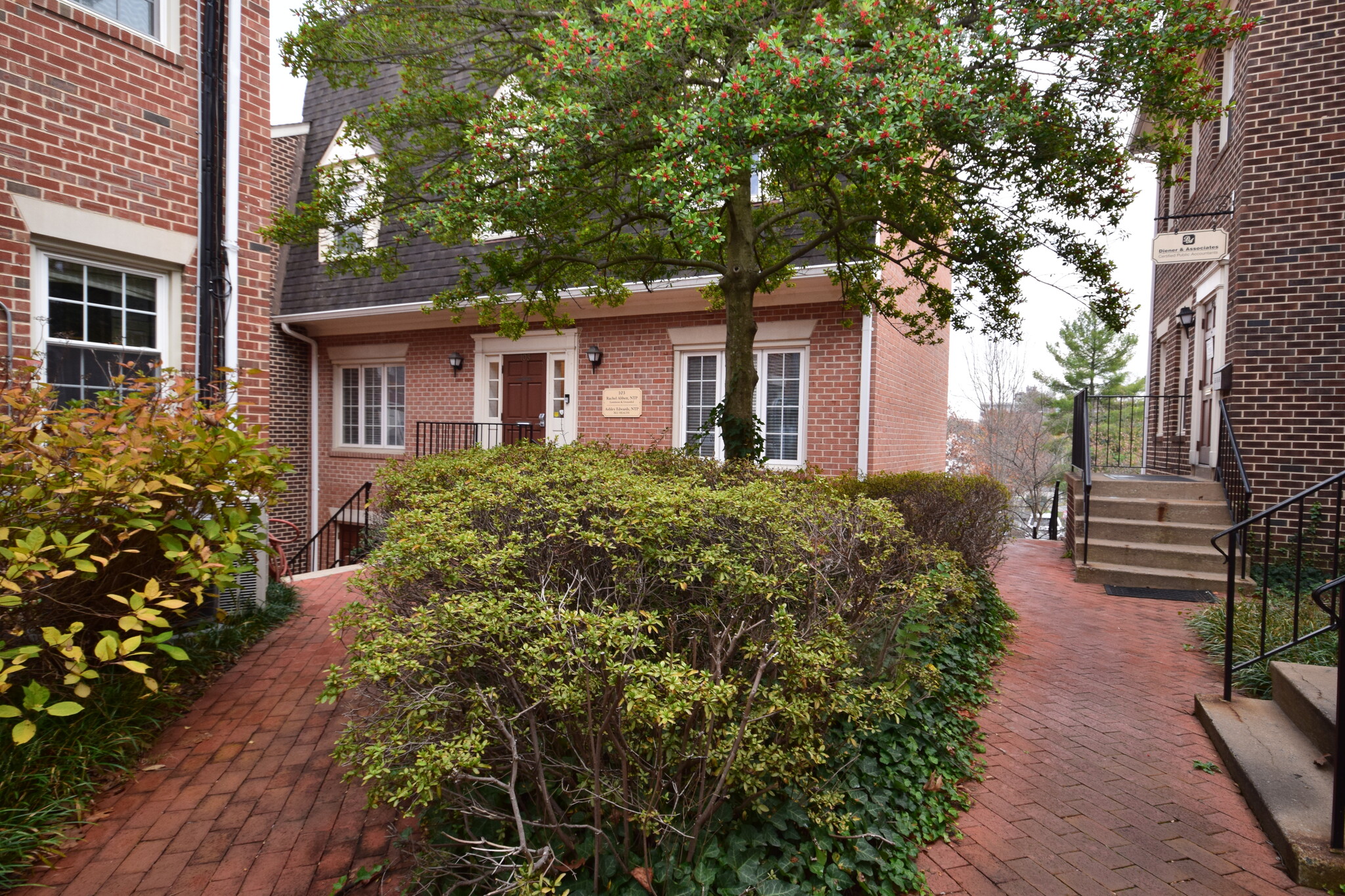 103 Rowell Ct, Falls Church, VA for Rent