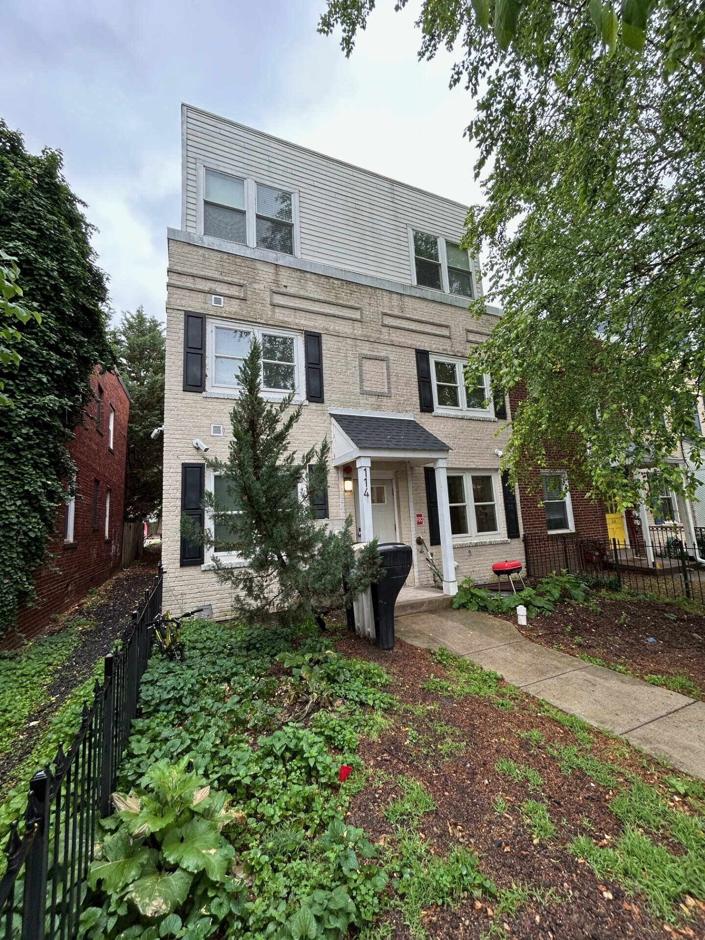 114 O St SW, Washington, DC for Sale