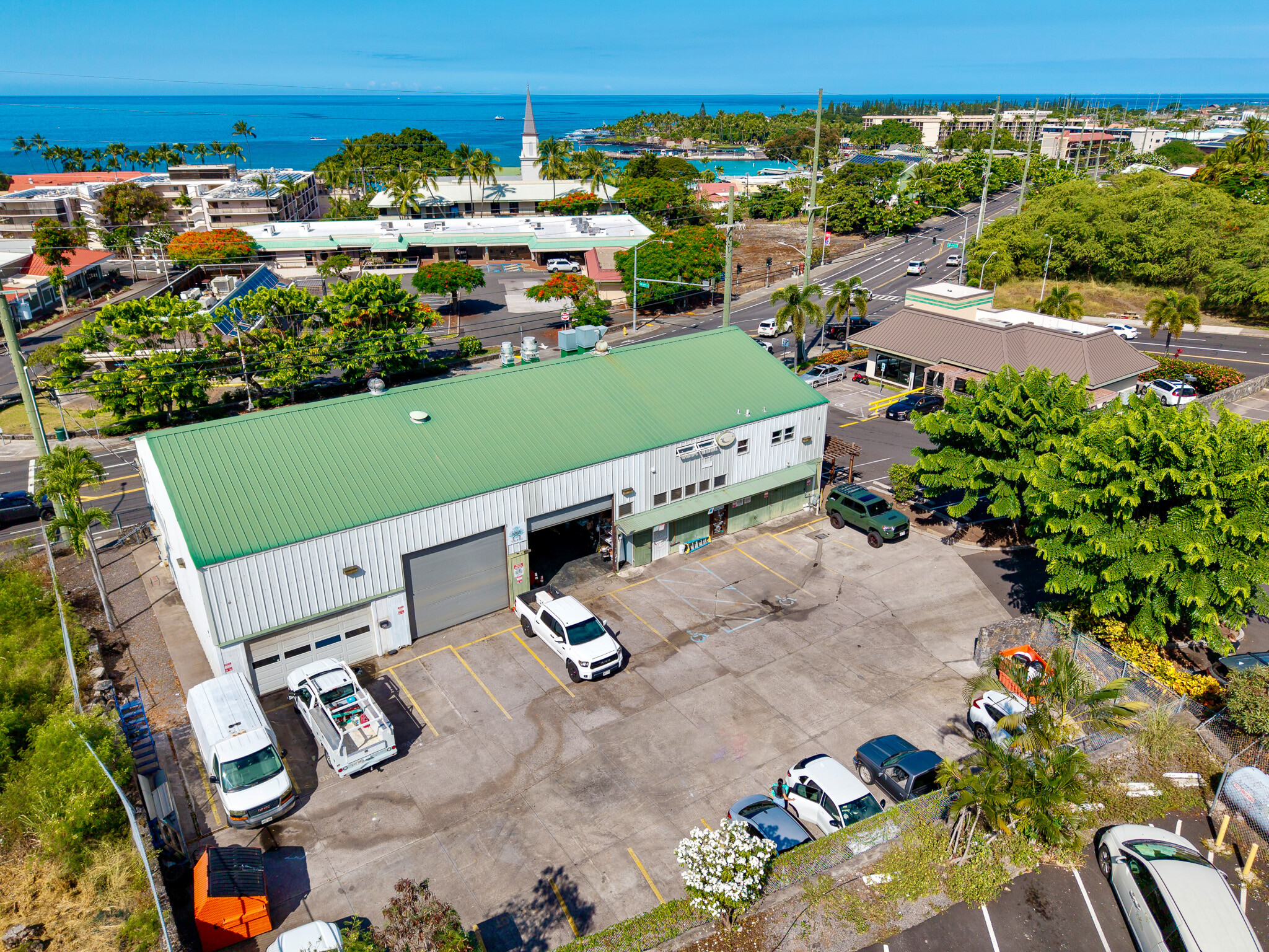 75-5705 Kuakini Hwy, Kailua Kona, HI for Rent
