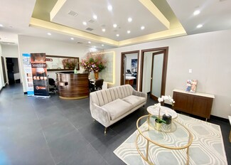 Jersey City, NJ Retail - 106 River Dr S