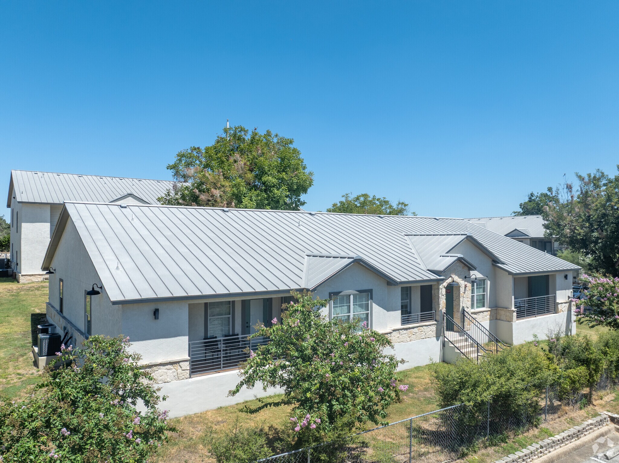 740 E Mather St, New Braunfels, TX for Sale
