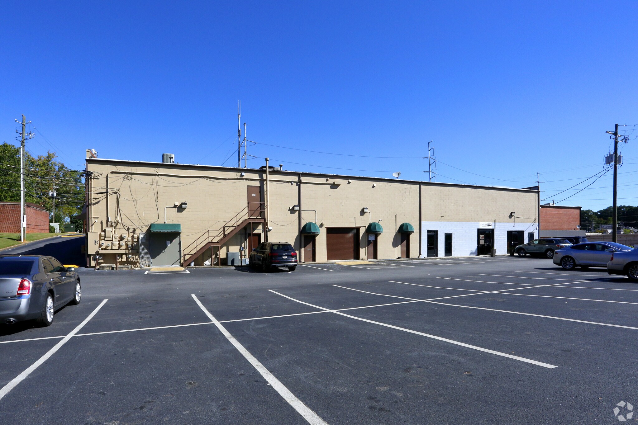 203-213 Hilderbrand Dr NE, Atlanta, GA for Rent