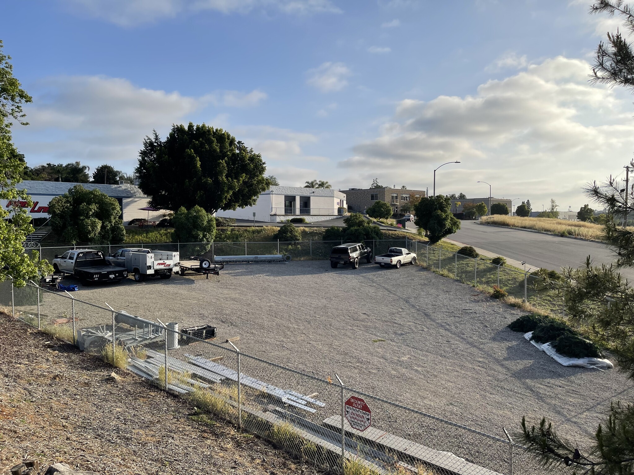 429 Industrial Way, Fallbrook, CA for Rent