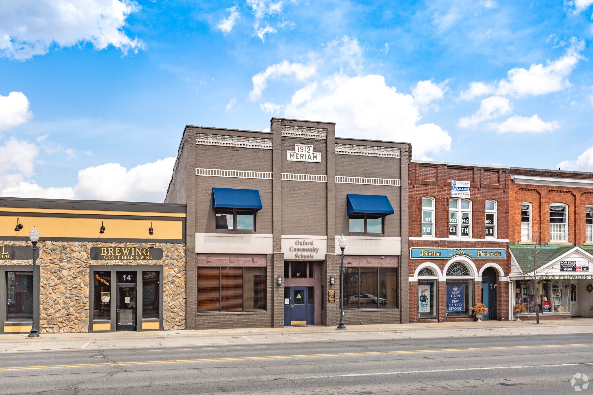 10 N Washington St, Oxford, MI for Sale