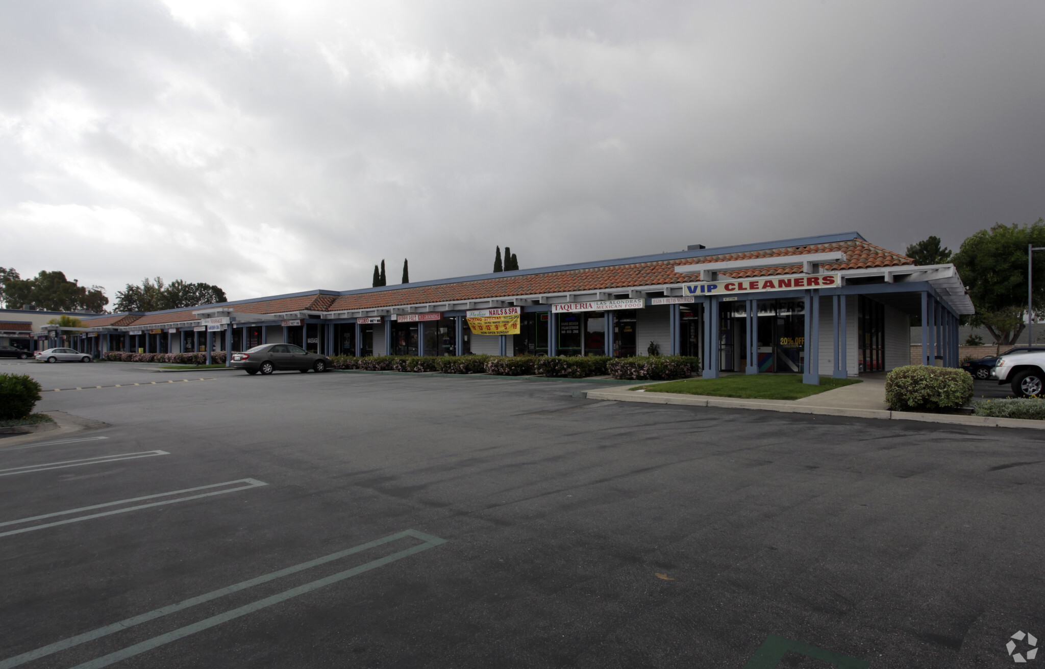 23322-24400 Muirlands Blvd, Lake Forest, CA for Rent