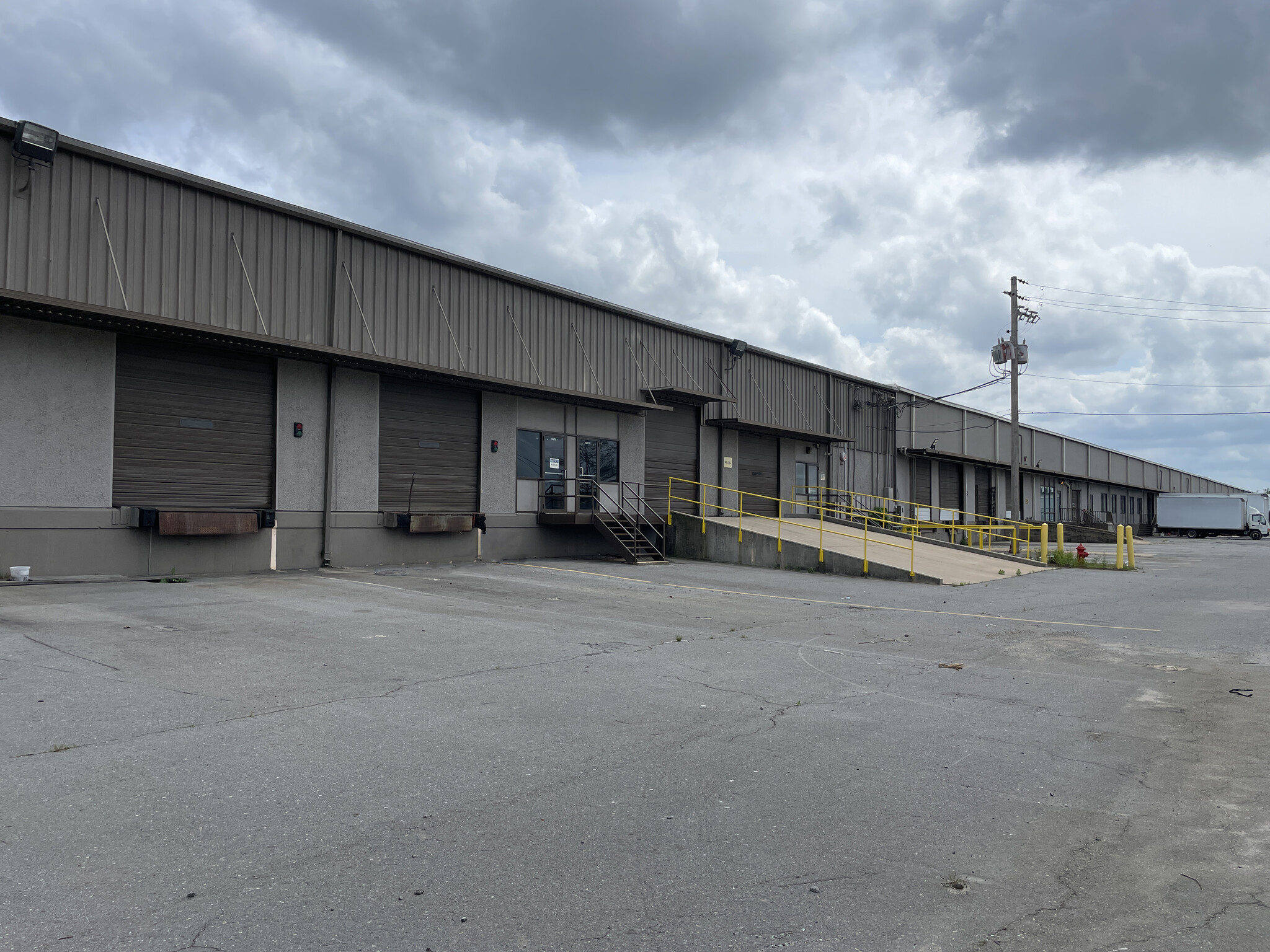 1900 W 65th St, Little Rock, AR for Rent