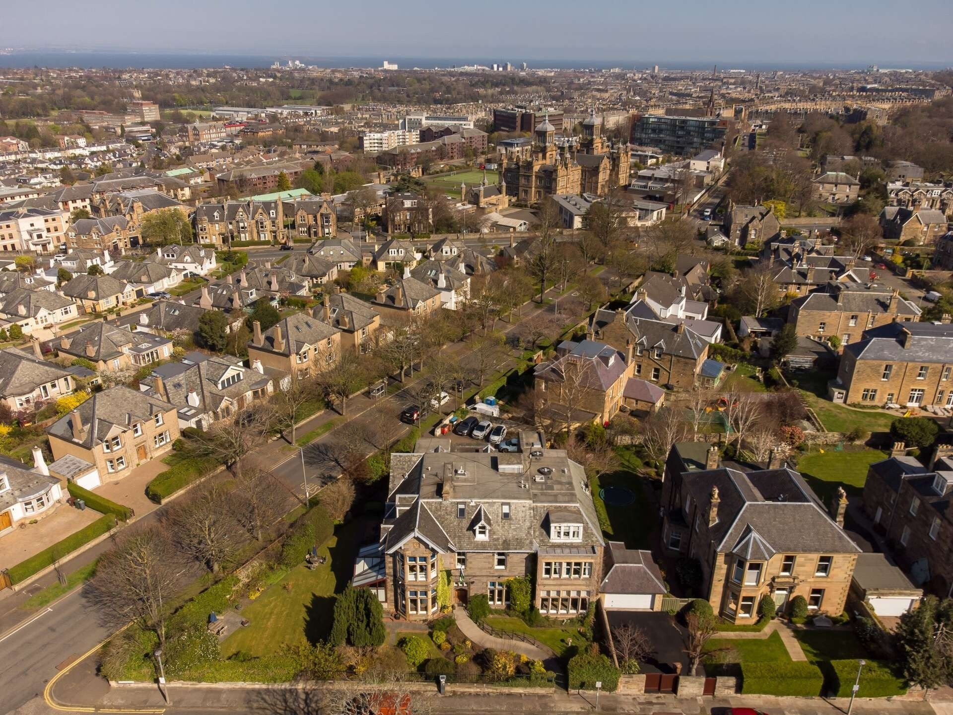 18 Ravelston Park, Edinburgh, EDH for Sale