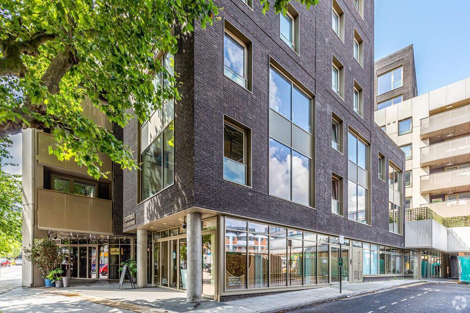 143 Mare St, London, LND for Rent