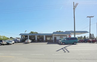 North Saanich, BC Auto Dealership - 9139 E Saanich Rd