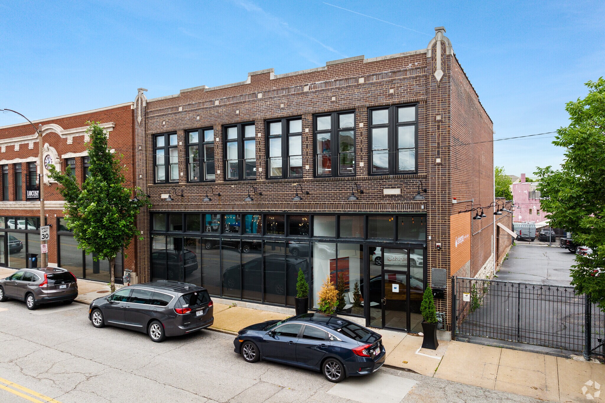 3030 Locust St, Saint Louis, MO for Sale