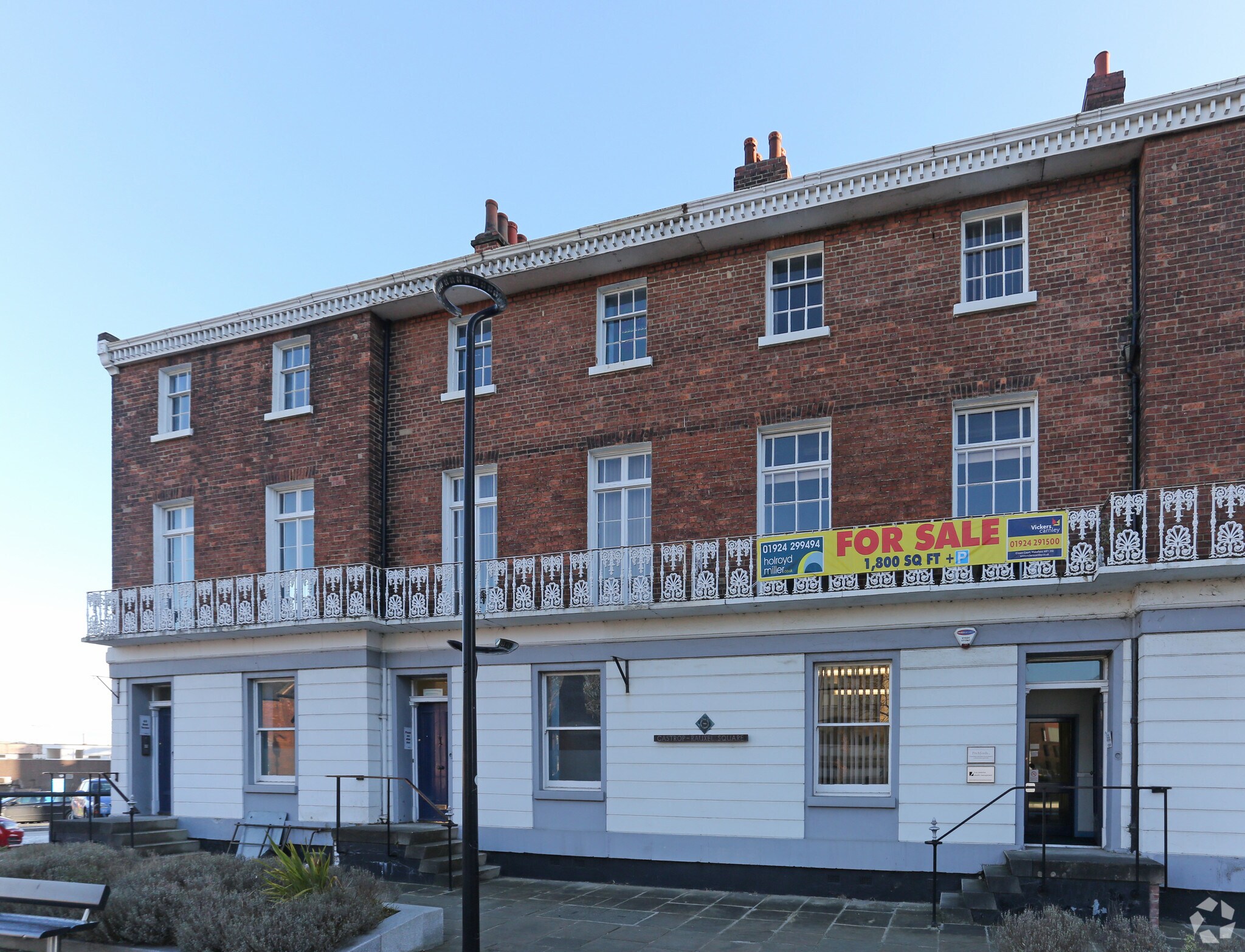 4 Bond Ter, Wakefield, WYK for Rent