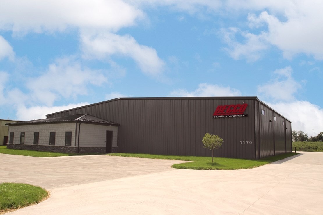 1170 W Smith Rd, Medina, OH for Rent