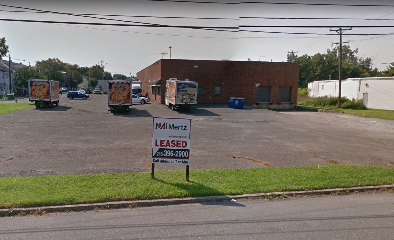 200202 Howell St Bristol, PA 19007 Industrial Property for Lease on