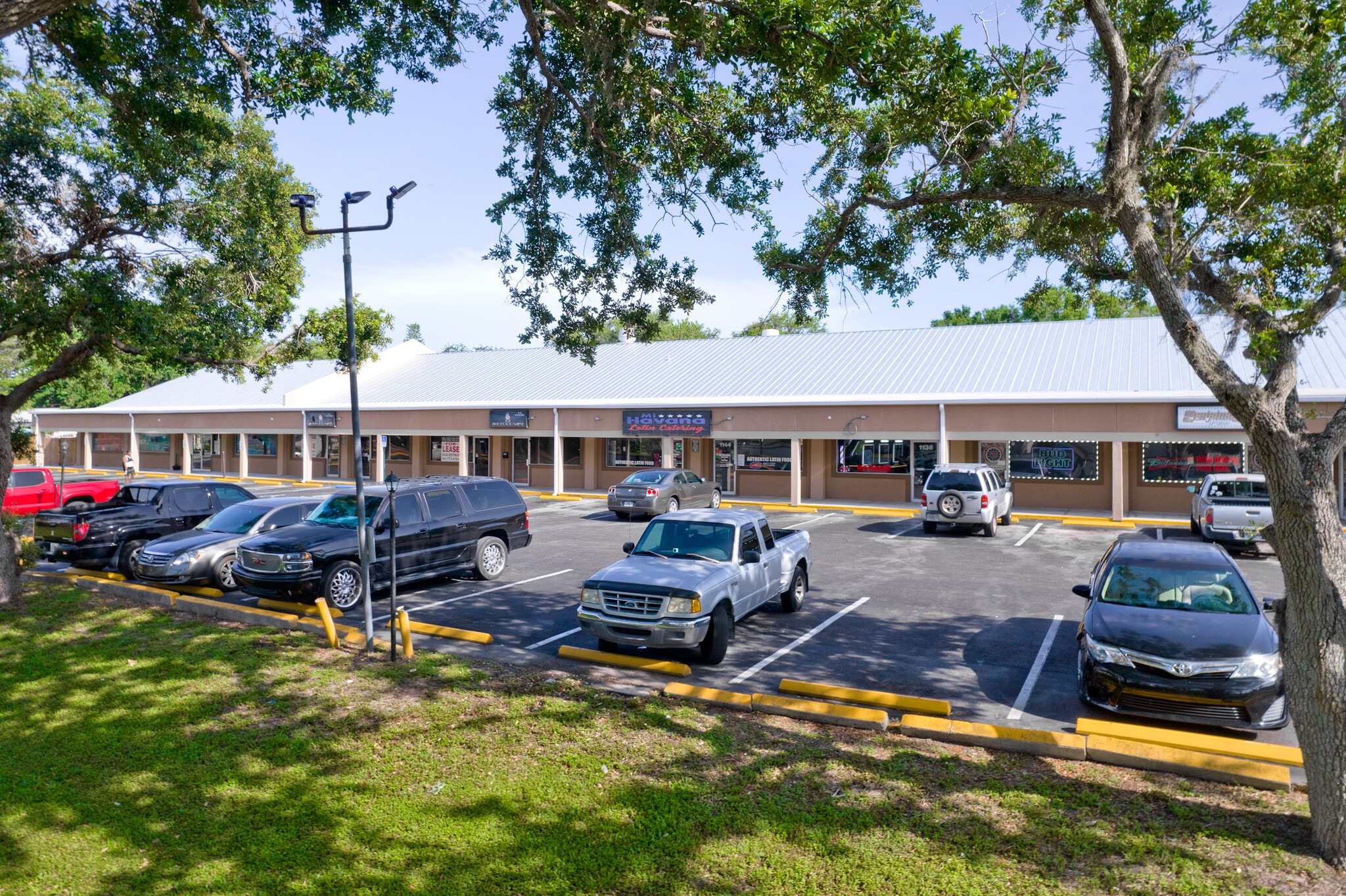 1112 Whitfield Ave, Sarasota, FL for Sale