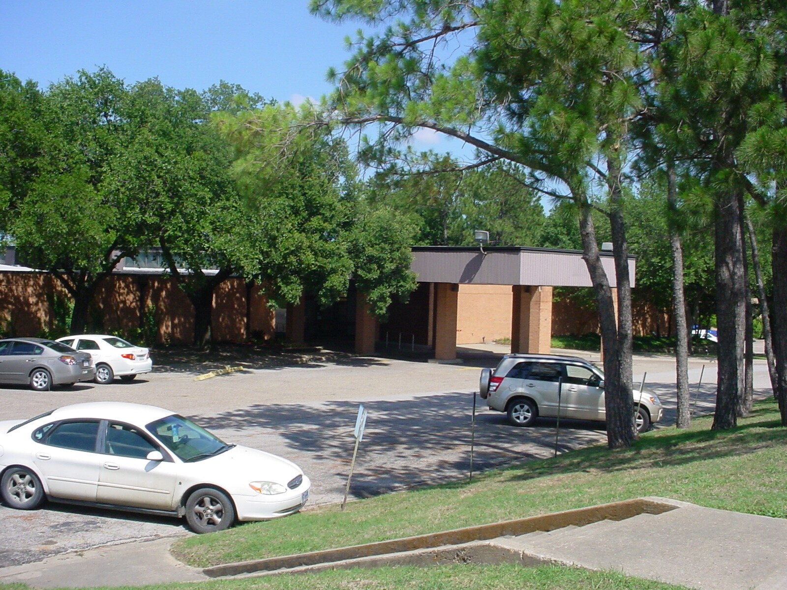 301 Hospital Dr, Corsicana, TX for Rent