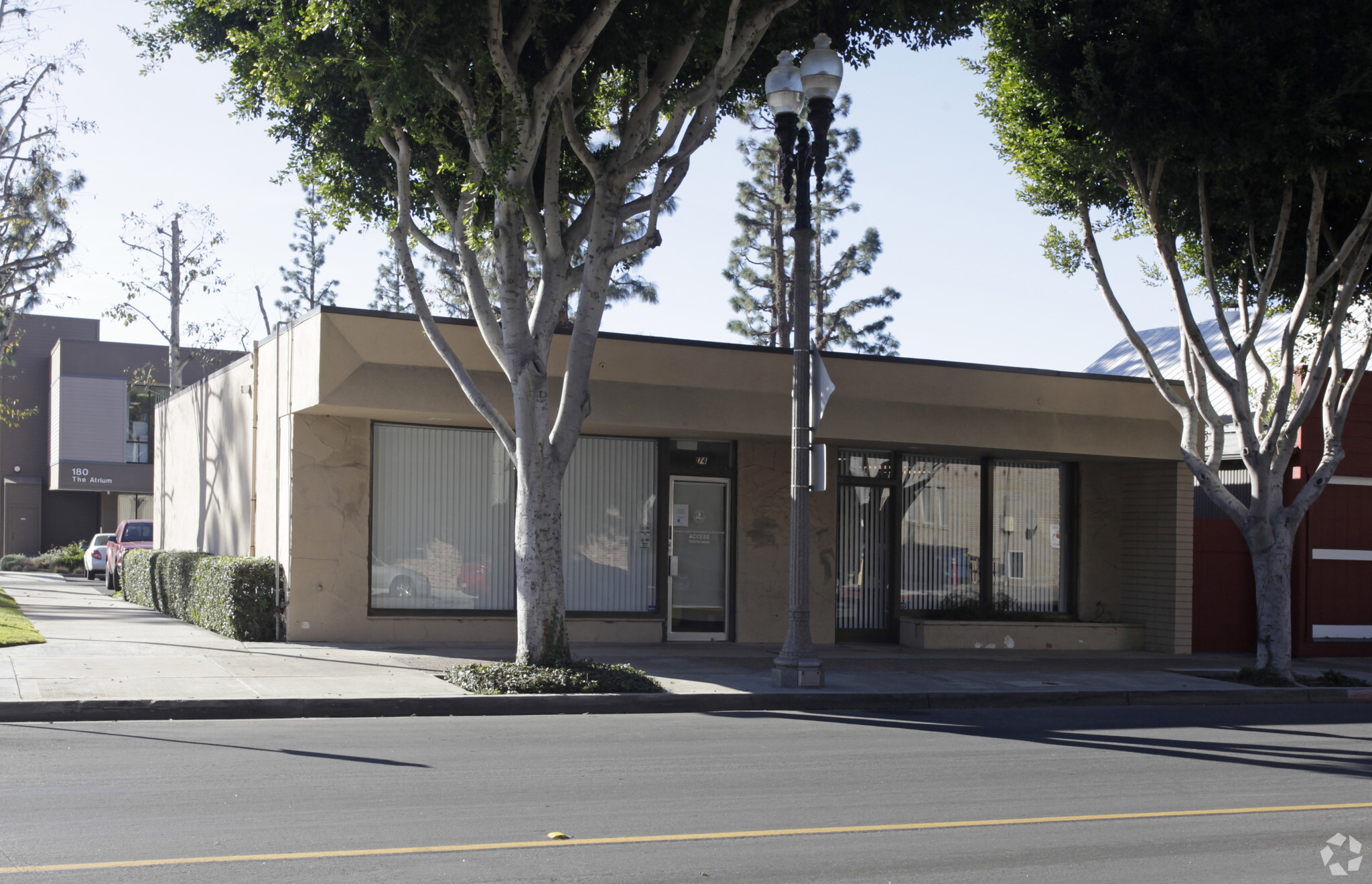 174 E Main St, Tustin, CA for Rent