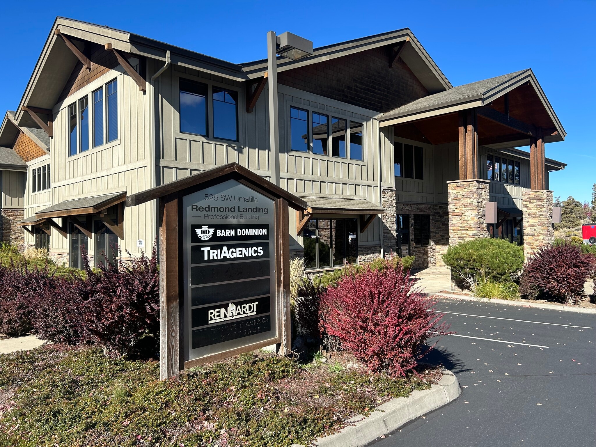 525 SW Umatilla St, Redmond, OR for Sale