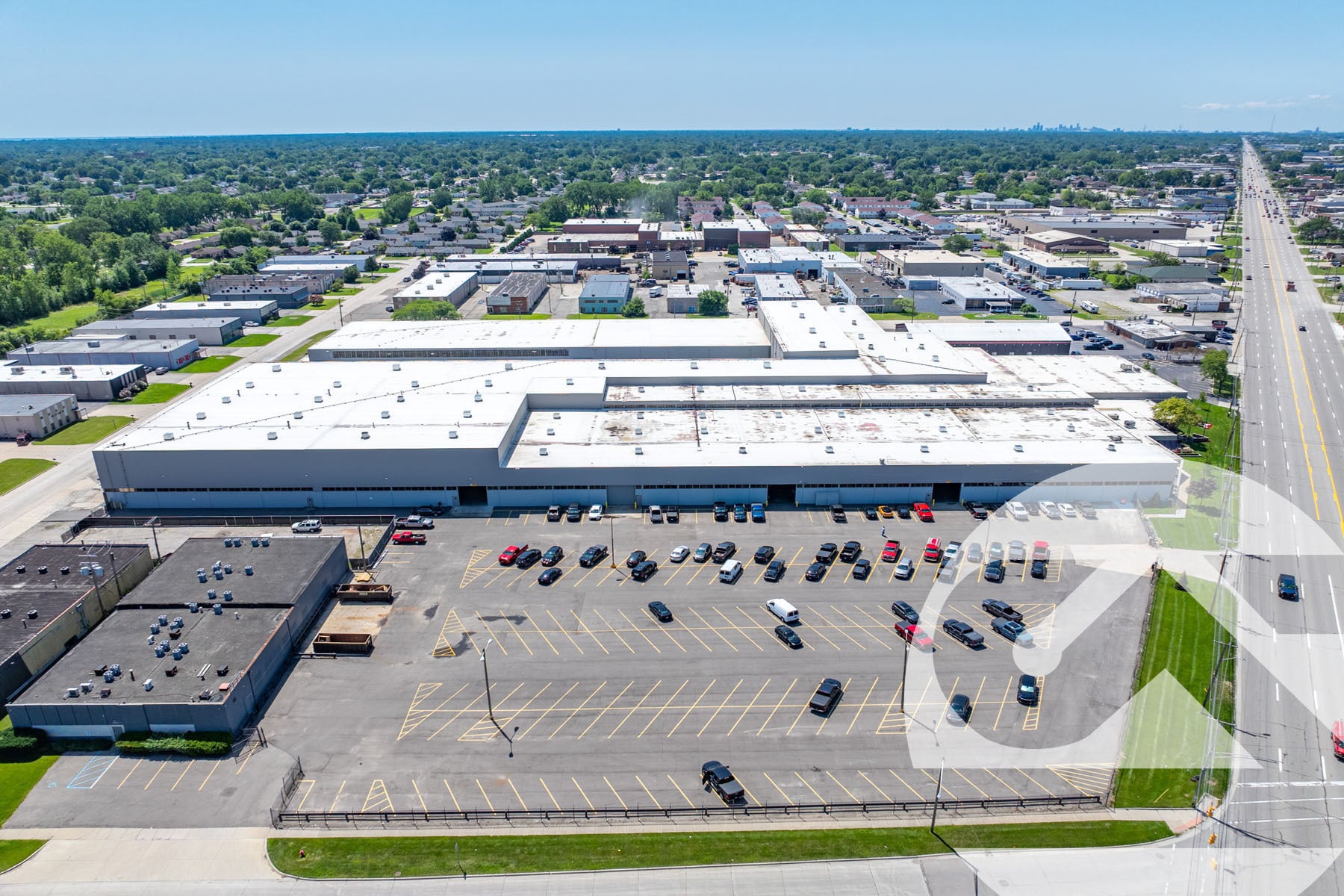 29880 Groesbeck Hwy, Roseville, MI for Rent