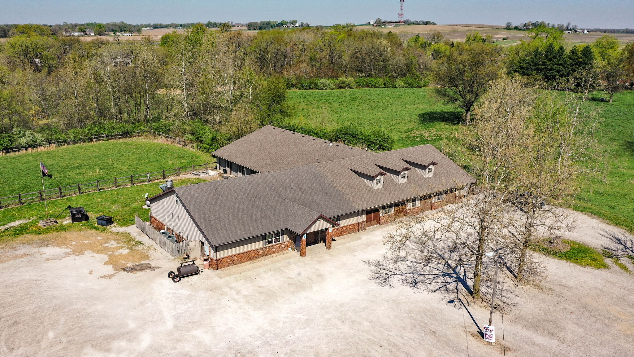 15281 IL-109, Dow, IL for Sale