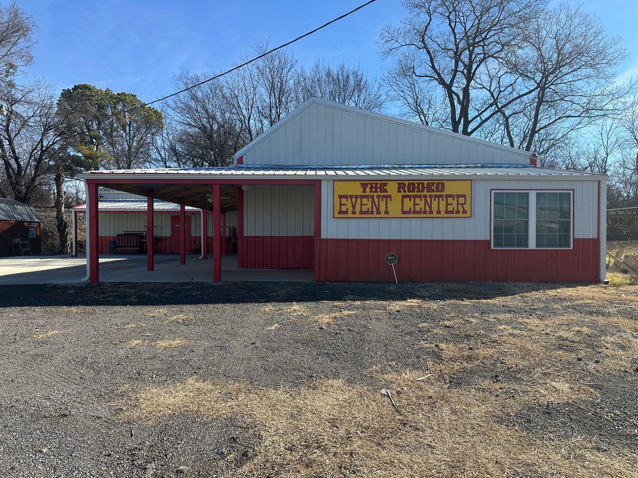 903 S Sioux St, Okmulgee, OK for Sale
