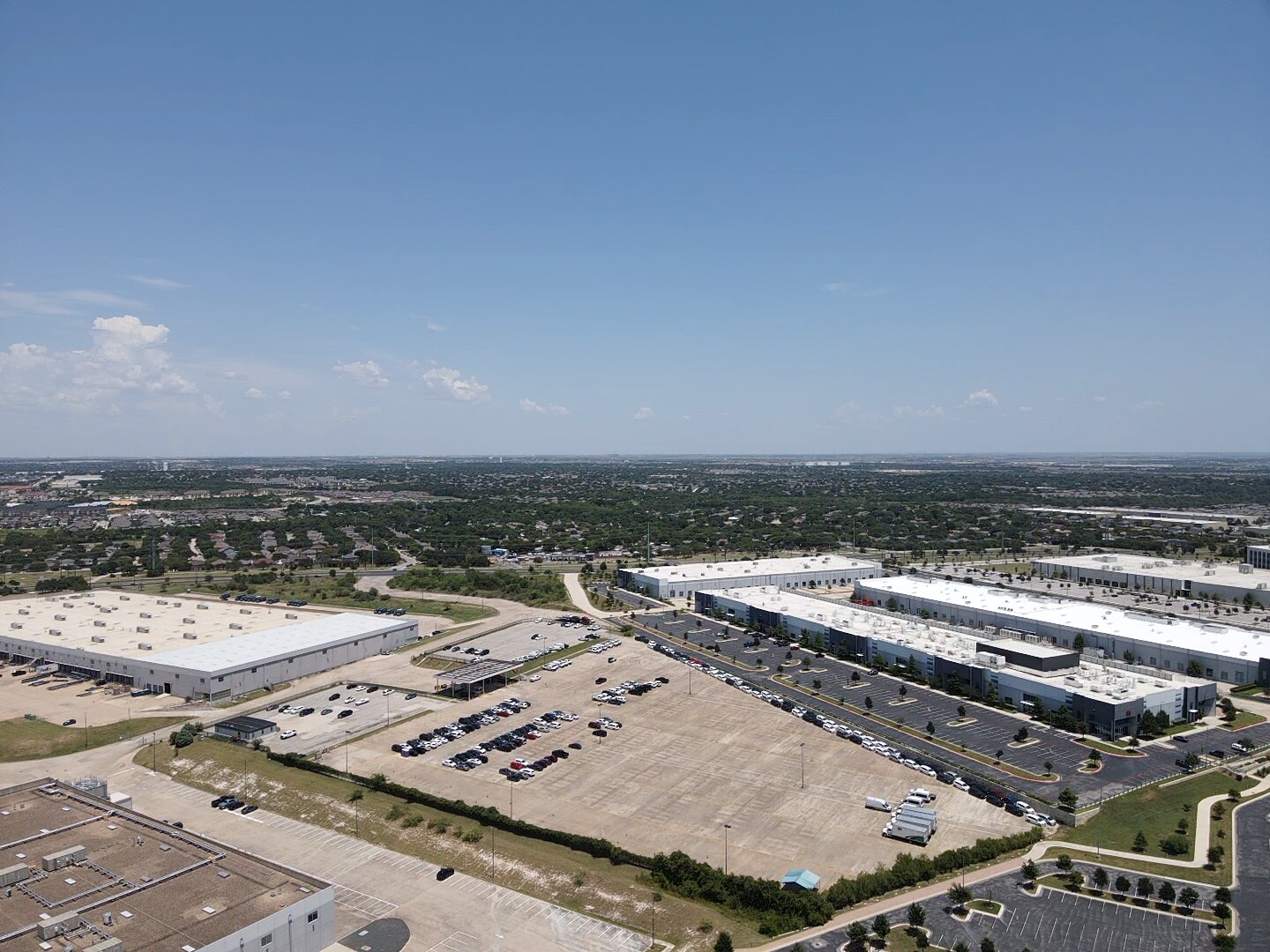 201 W Howard Ln, Austin, TX for Rent