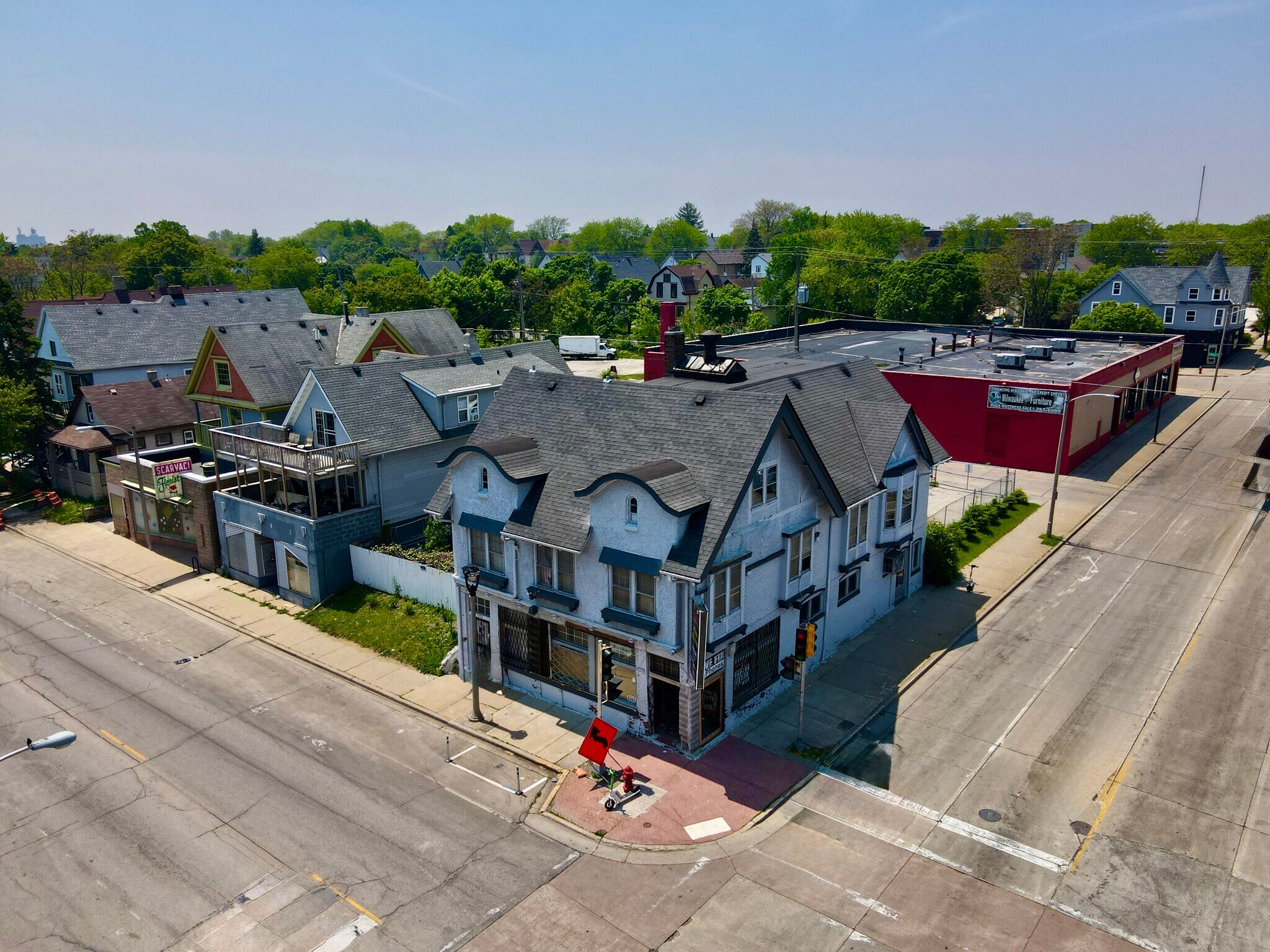 2675-2679 N Holton St, Milwaukee, WI for Sale